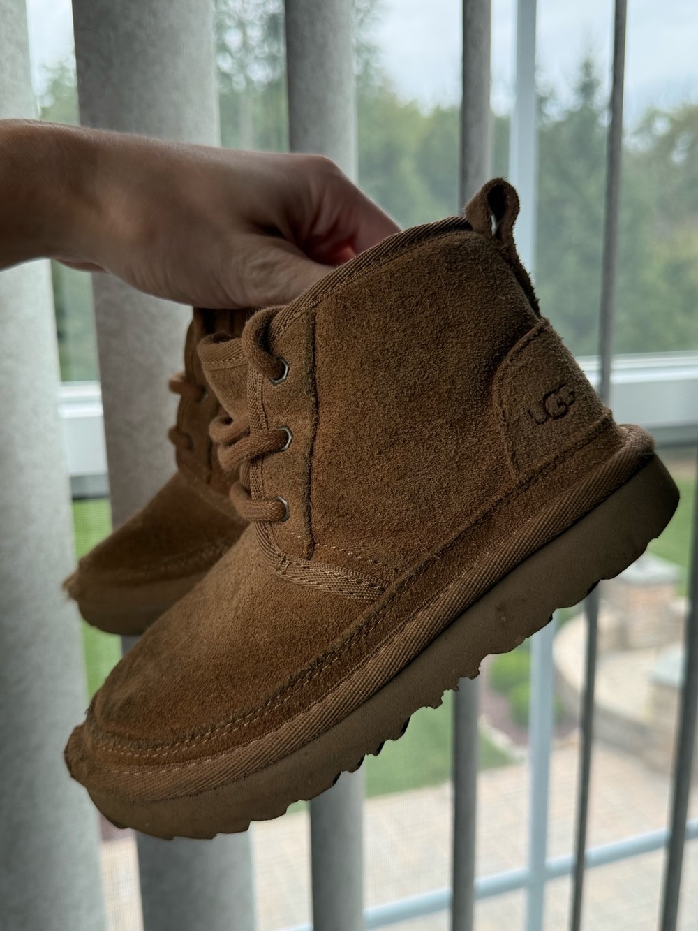 SIZE 10 TODDLER UGG BOOTS